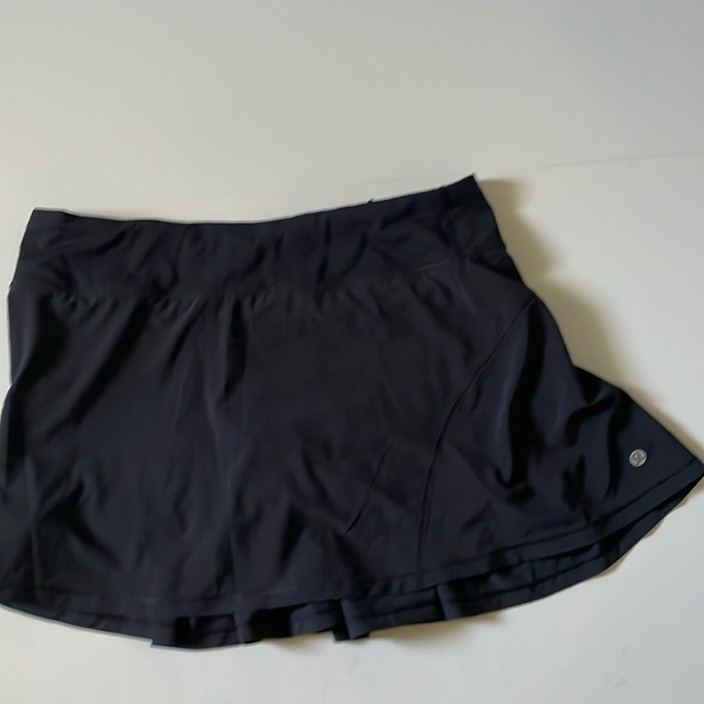Lululemon tennis skirt, pleated back
